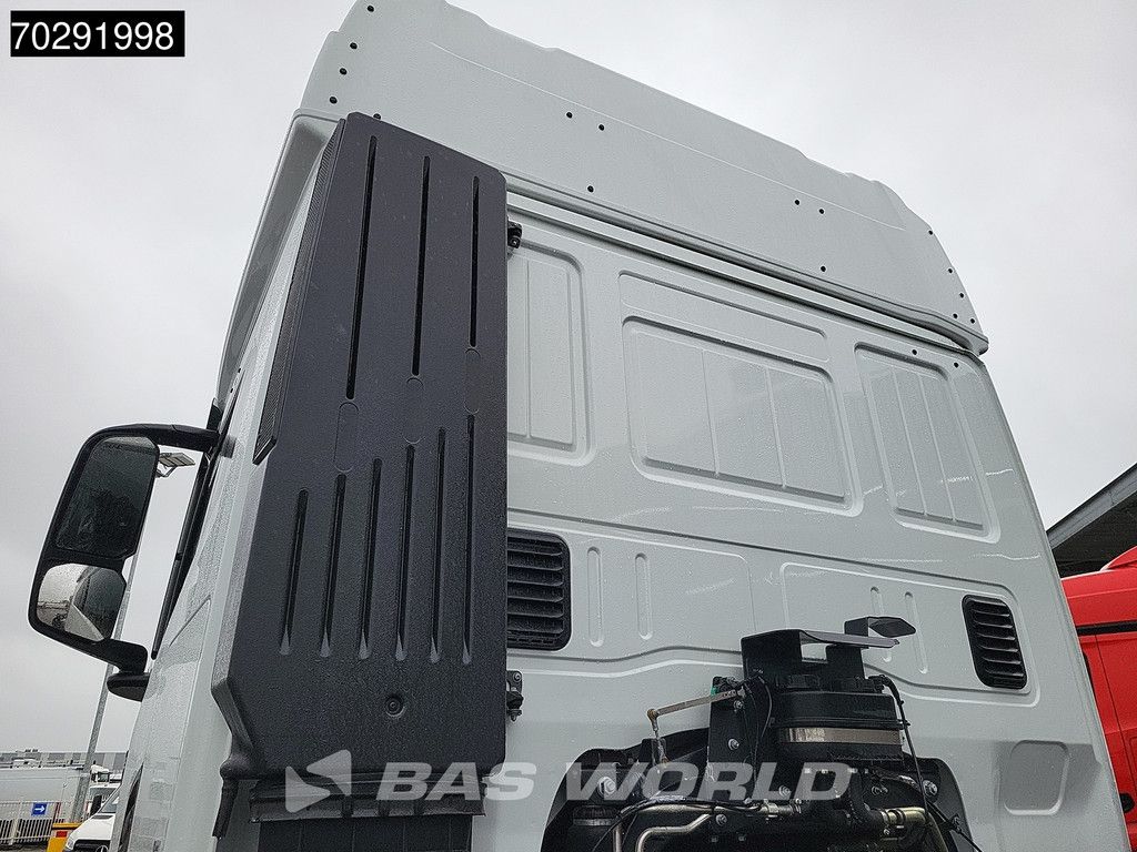 Iveco T-Way 510 8X4 NEW! Retarder Steelsuspension Big-Axle LED Euro 6