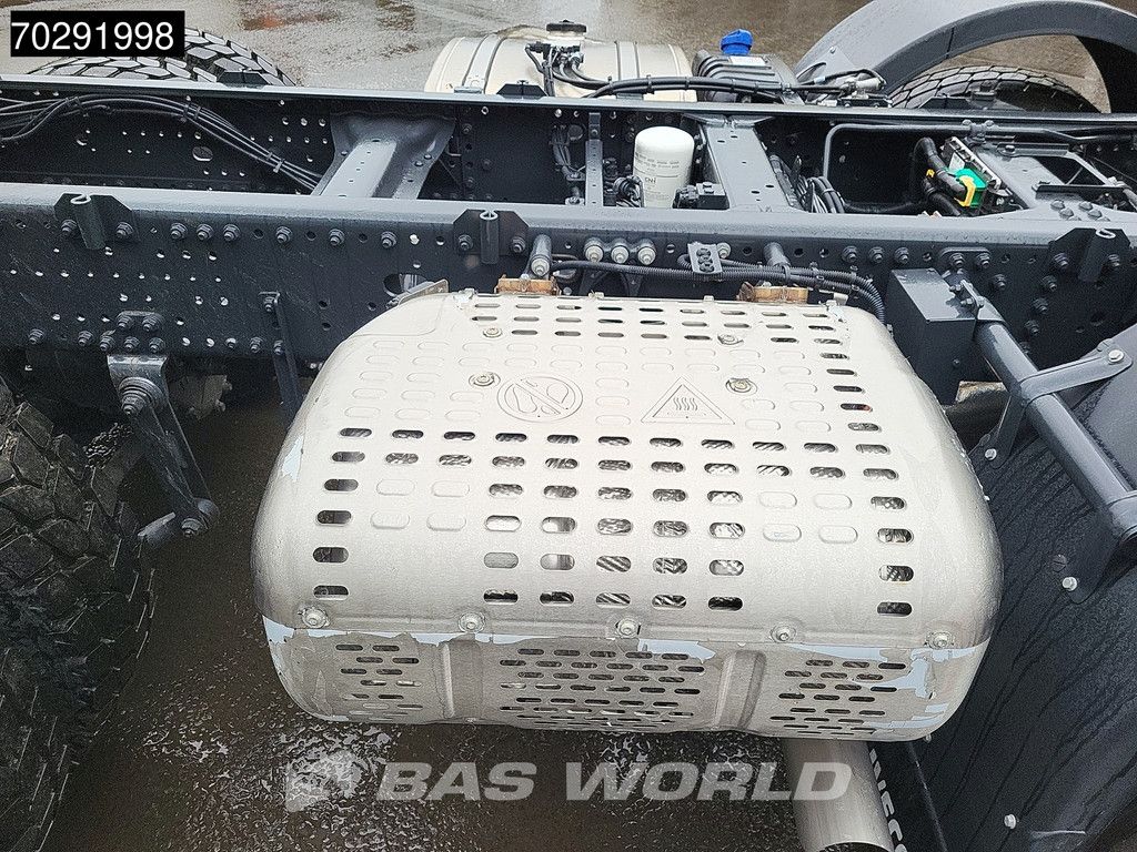 Iveco T-Way 510 8X4 NEW! Retarder Steelsuspension Big-Axle LED Euro 6