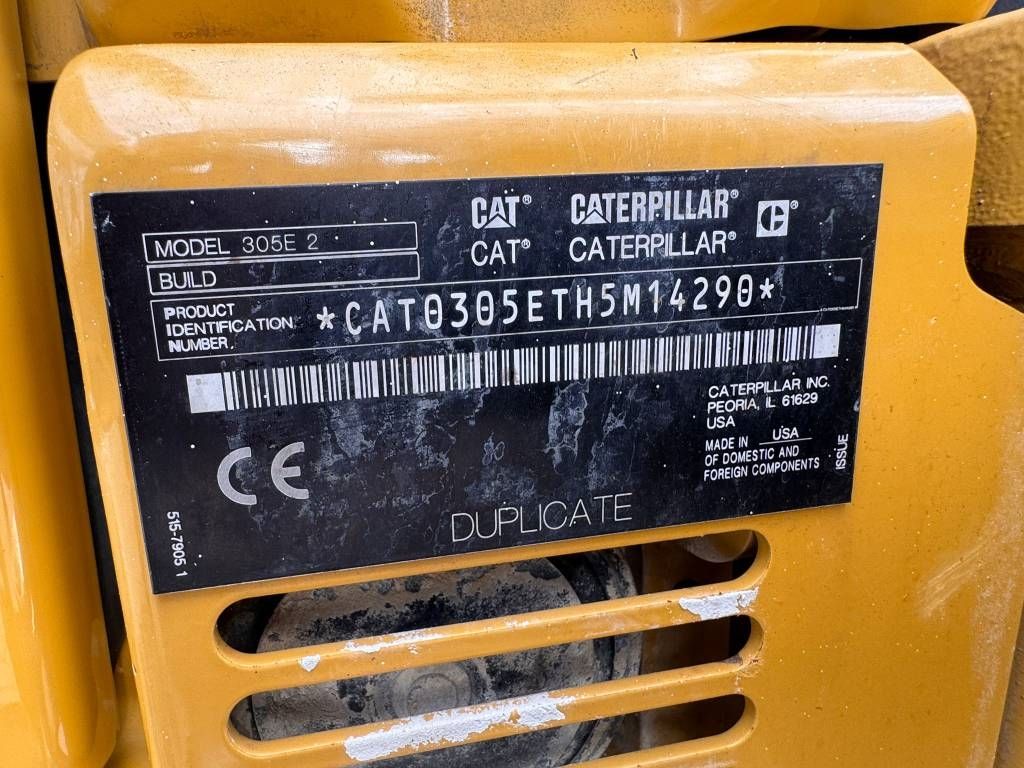 CAT 305 E2 - only 905 hours!