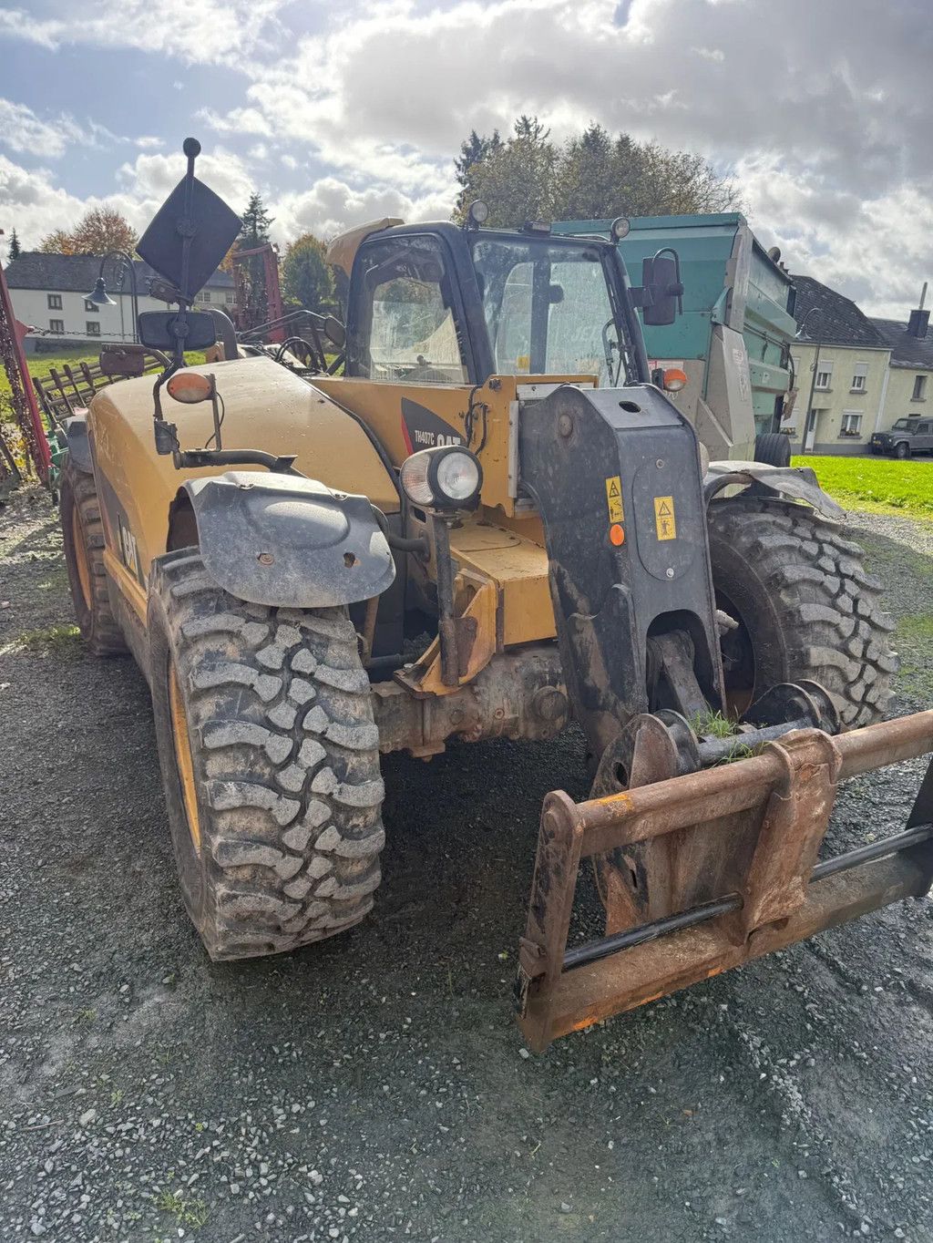 Caterpillar TH 407 CAG 40 KM Verreiker