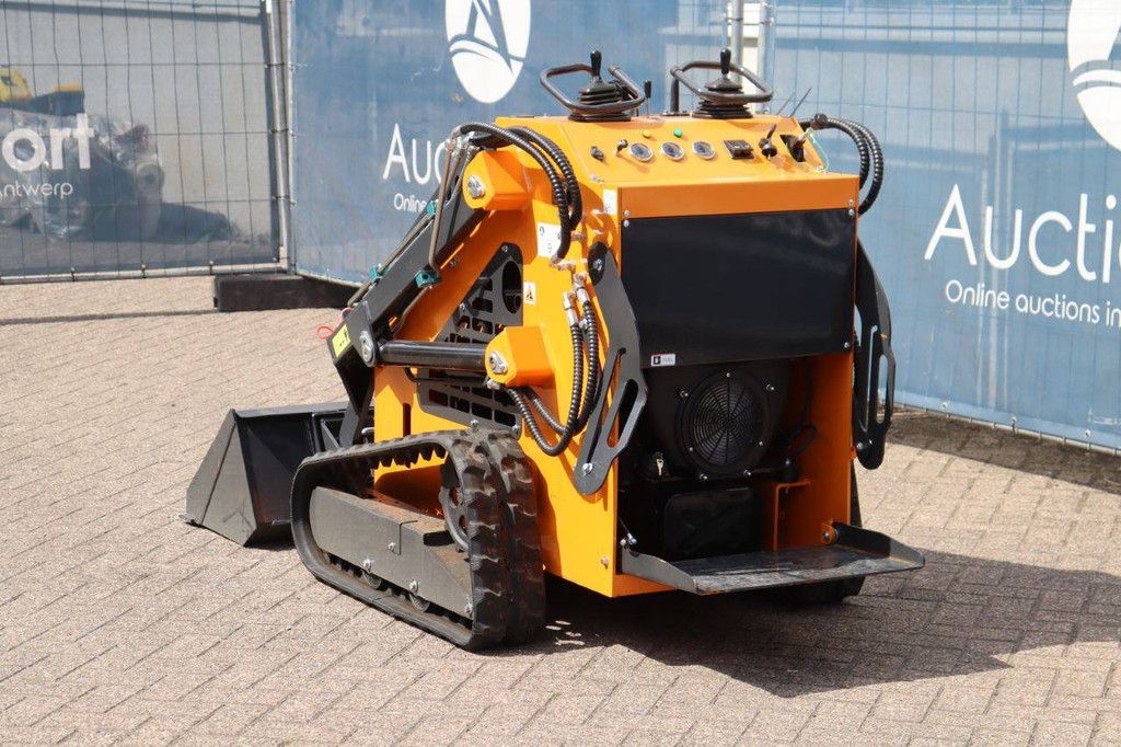 Skid Steer Loader Arteer QB-480 Petrol 24hp 2025 New