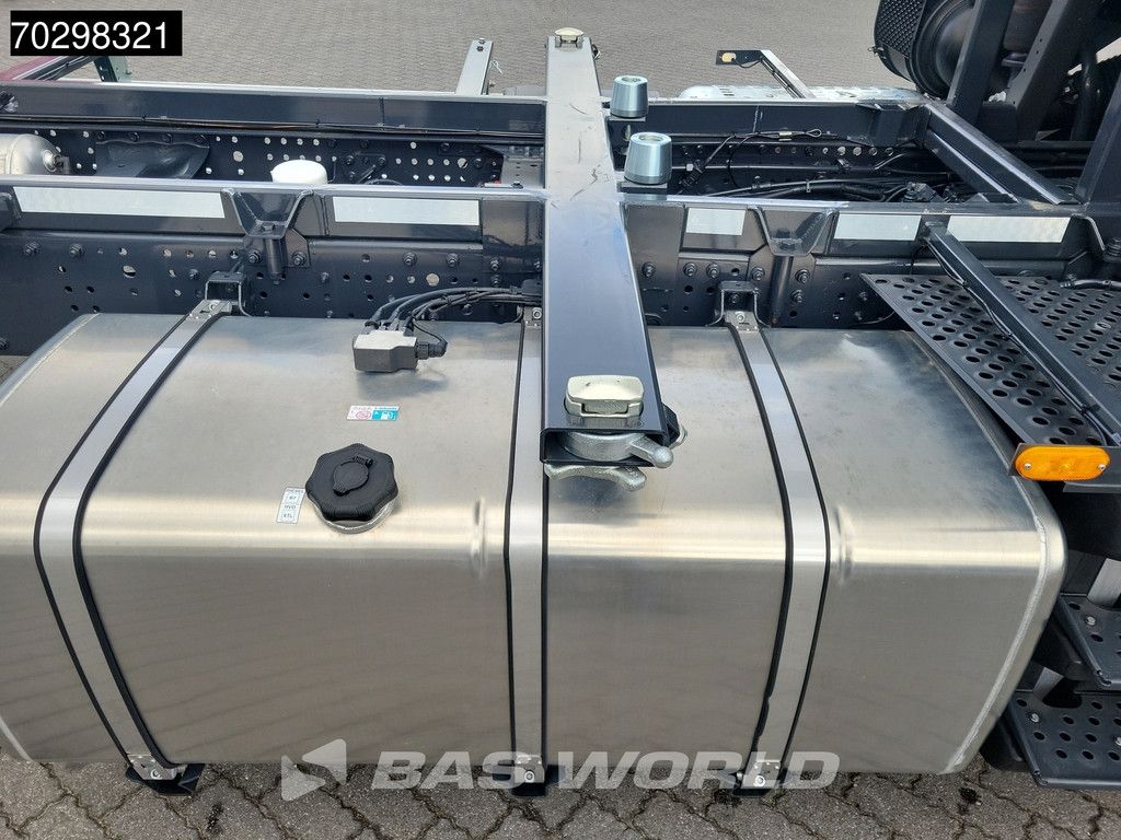 Iveco S-Way 460 4X2 NEW! BDF Navi ACC LED Automatic Euro 6