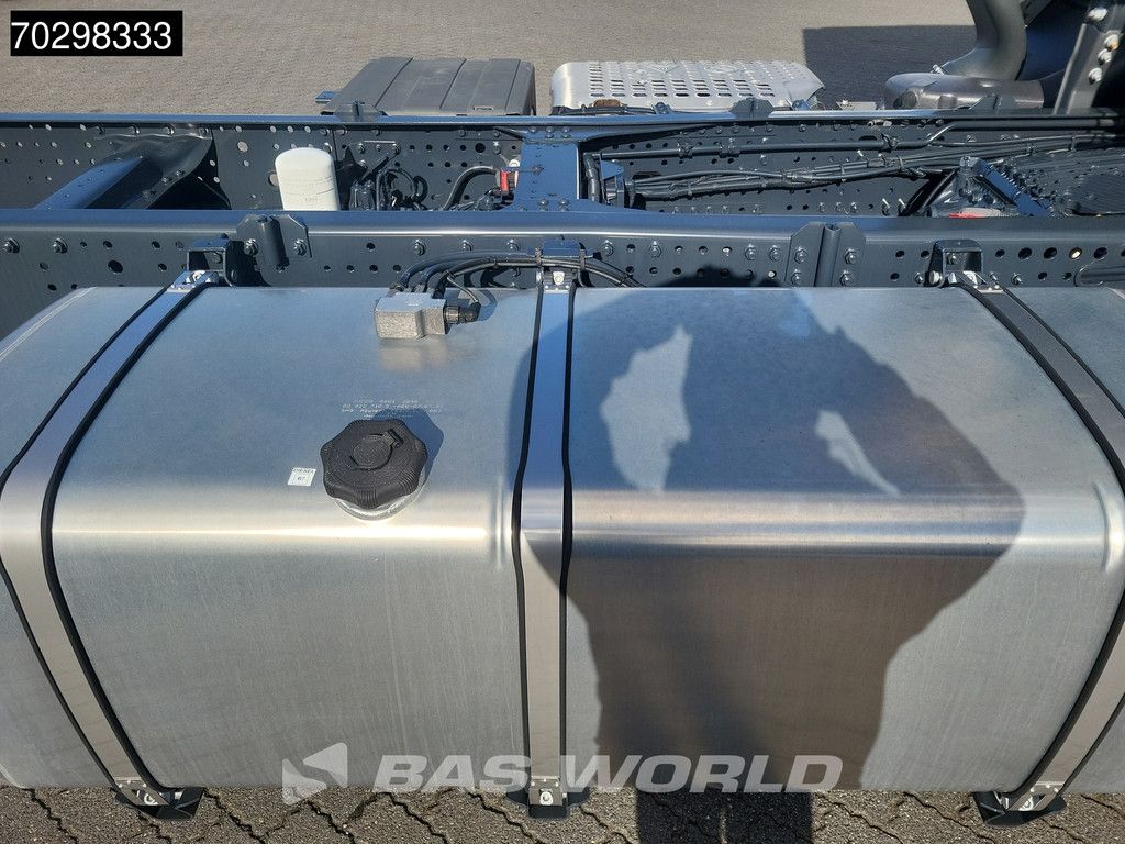 Iveco S-Way 340 4X2 NEW! Chassis Automatic Navi LED Euro 6