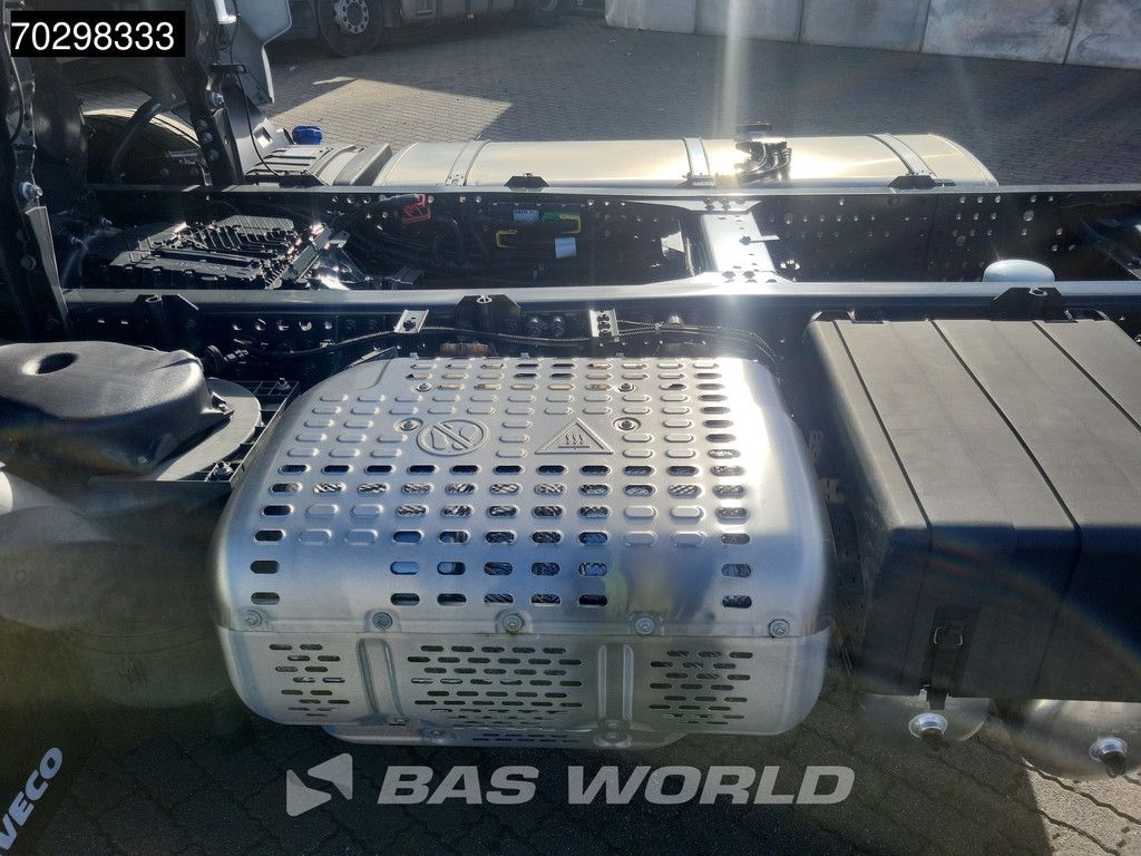 Iveco S-Way 340 4X2 NEW! Chassis Automatic Navi LED Euro 6