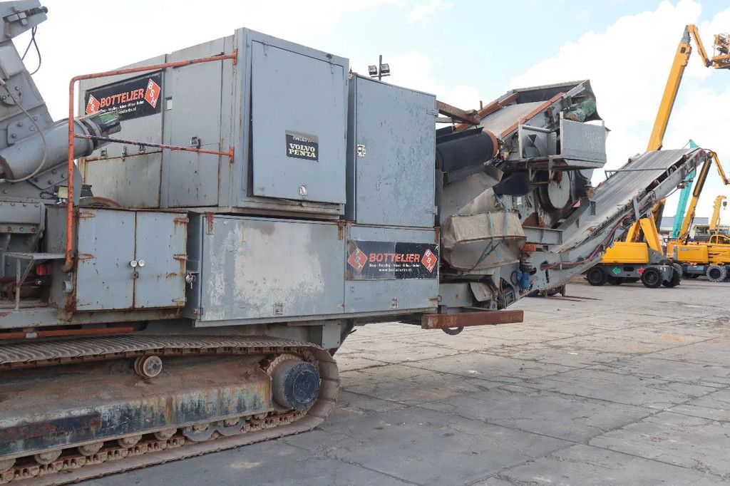 SBM REMAX 1218 E/D | REMOTE | CRUSHER | INCL. PARTS CONTAINER