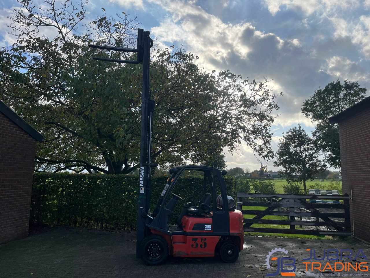 Nissan UD02A25PQ LPG Heftruck | 2005 | 2321U | 2.5T | 475 CM