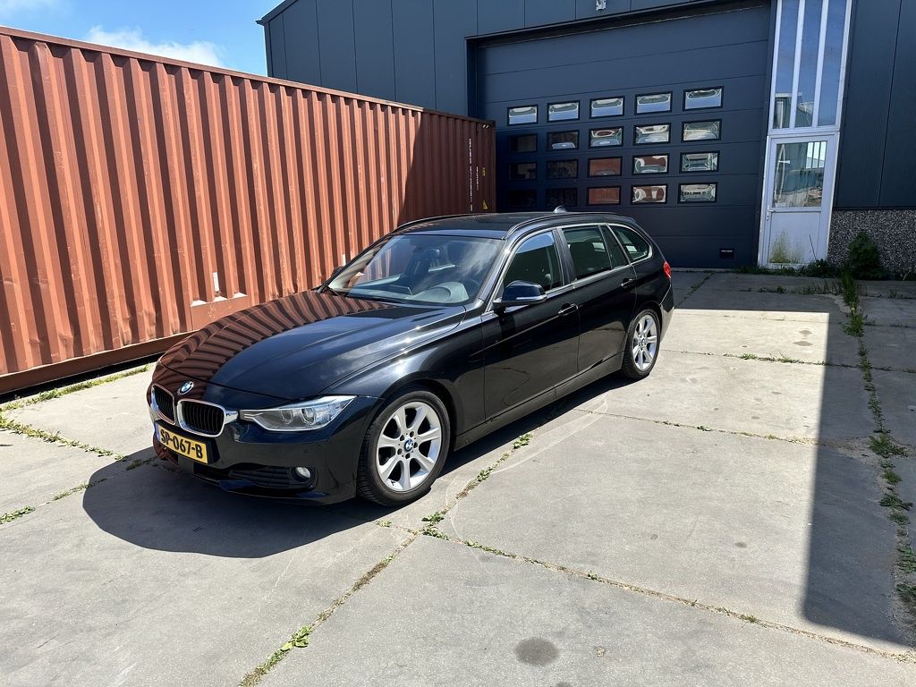 BMW 320D Touring