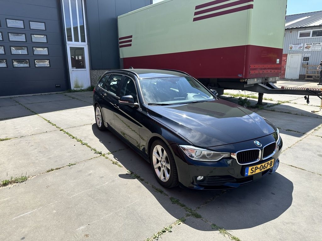 BMW 320D Touring