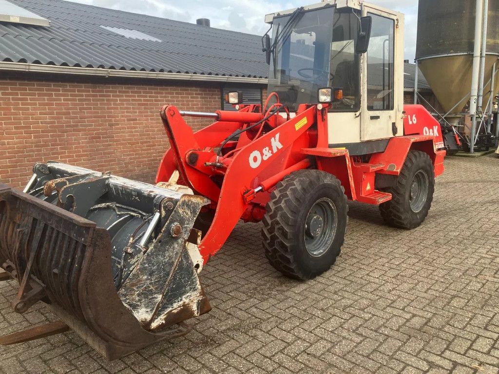 O&K L6 Shovel Loader