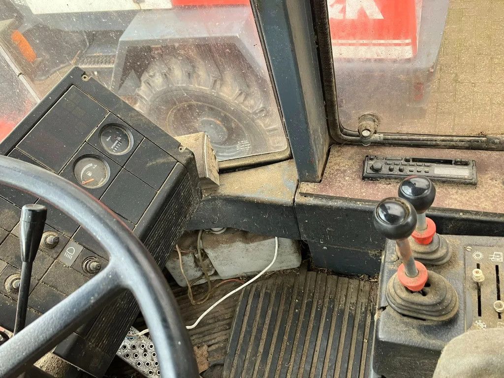 O&K L6 Shovel Loader