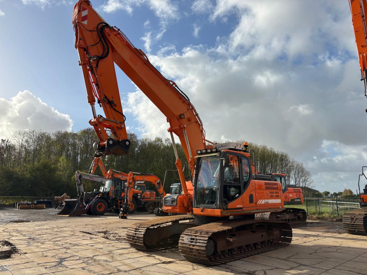 Doosan DX225LC-3