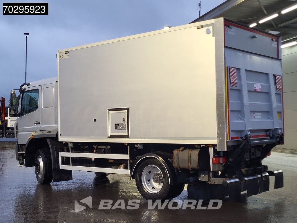 Mercedes Atego 1330 4X4 4x4 Steelsuspension 1500kg Ladebordwand Automatic Euro 6