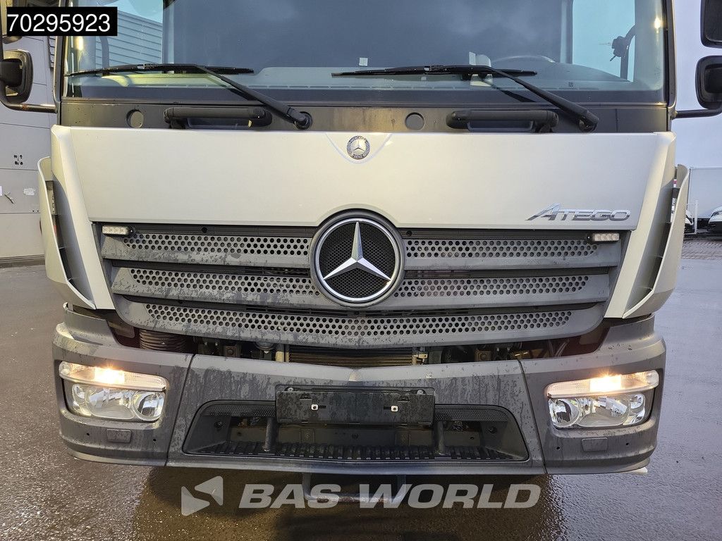 Mercedes Atego 1330 4X4 4x4 Steelsuspension 1500kg Ladebordwand Automatic Euro 6