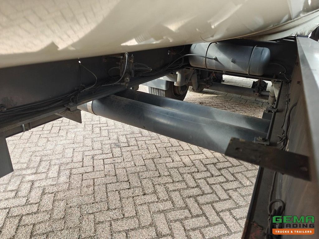 Benalu T39NLNEP 3-Axles SMB - Silo 60,000L - Drum brakes - Hose sleeves