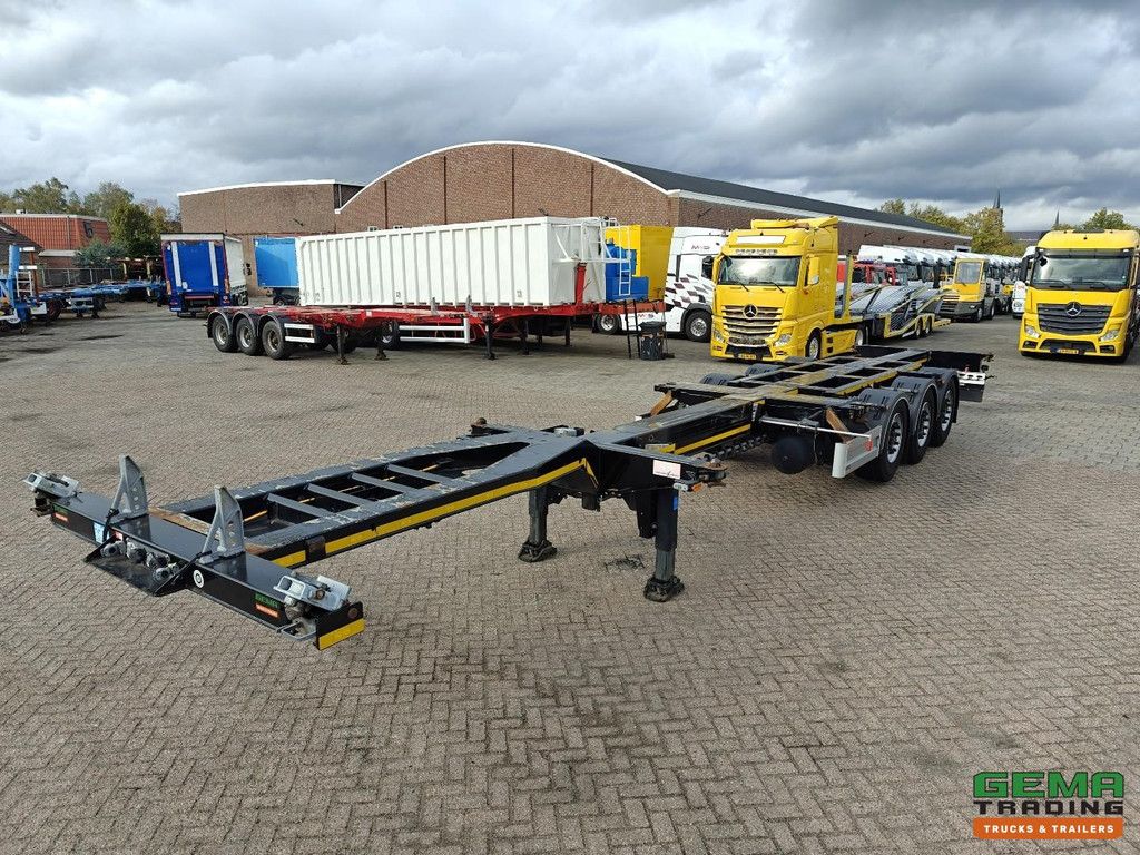 Pacton TXC343 3-axle SAF - Disc brakes - Lift axle - Fixed head - All connections - 4740 kg