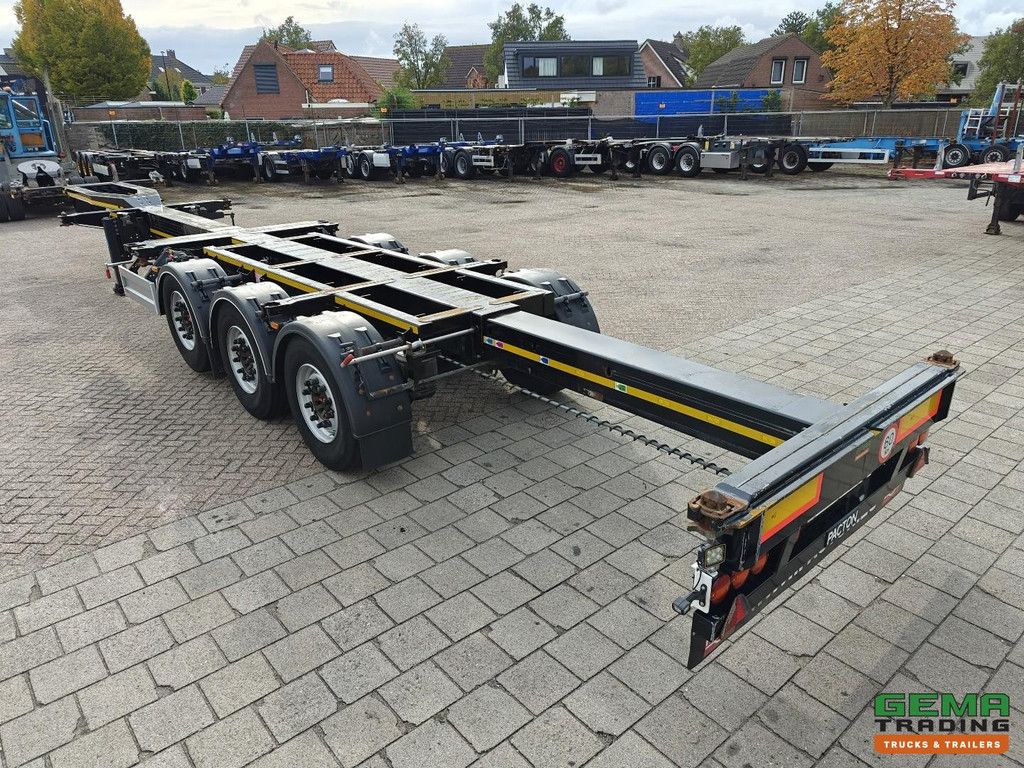 Pacton TXC343 3-axle SAF - Disc brakes - Lift axle - Fixed head - All connections - 4740 kg