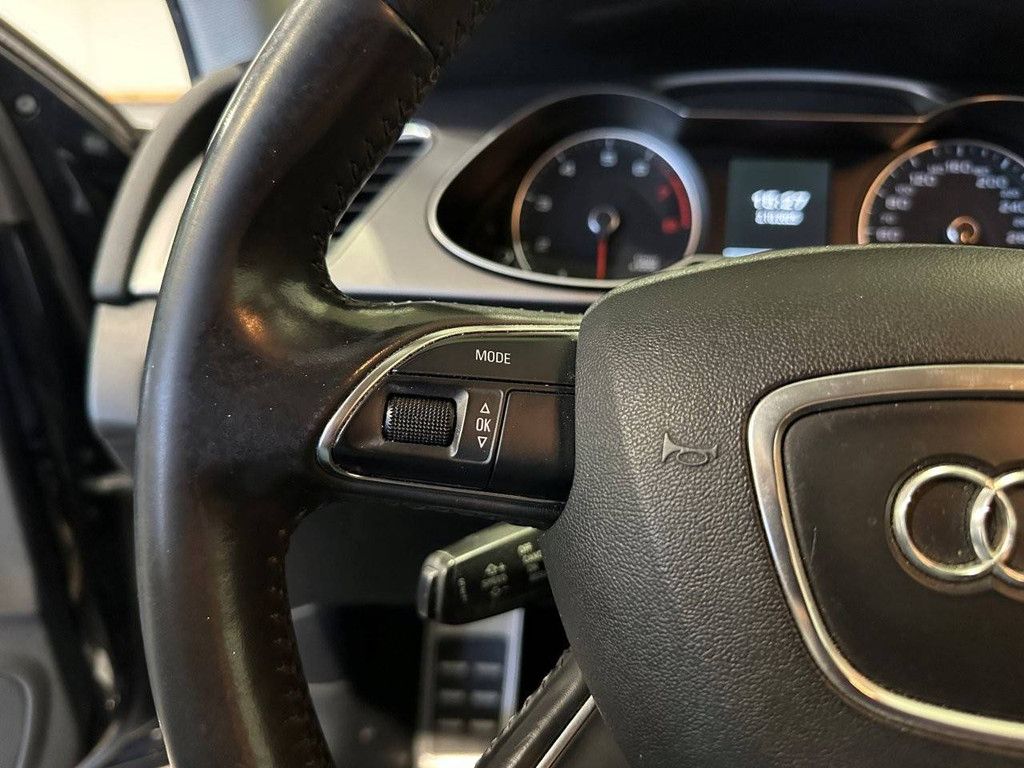 Audi A4 AVANT Business Edition Petrol 170hp 2013