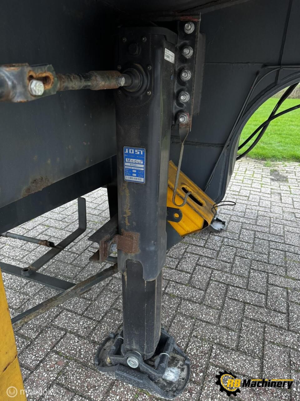 Broshuis Semi dieplader met oprijplaten. uitschuifbaar!!!