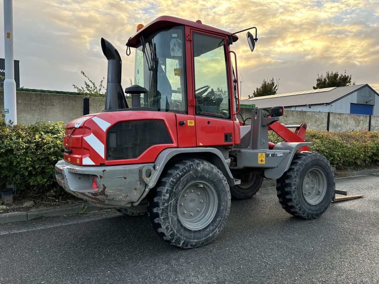 Te koop zeer nette shovel Volvo l30g l30 g h l25