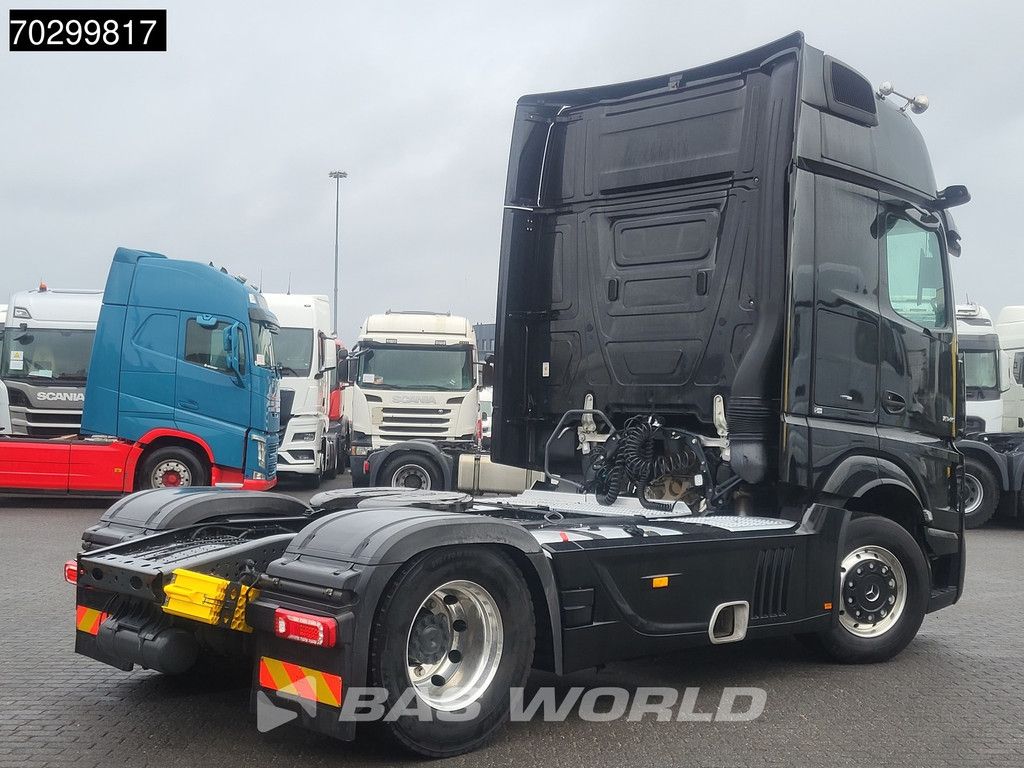 Mercedes Actros 1845 4X2 GigaSpace Retarder 2xTanks Alcoa's Standairco Navi ACC Euro 6