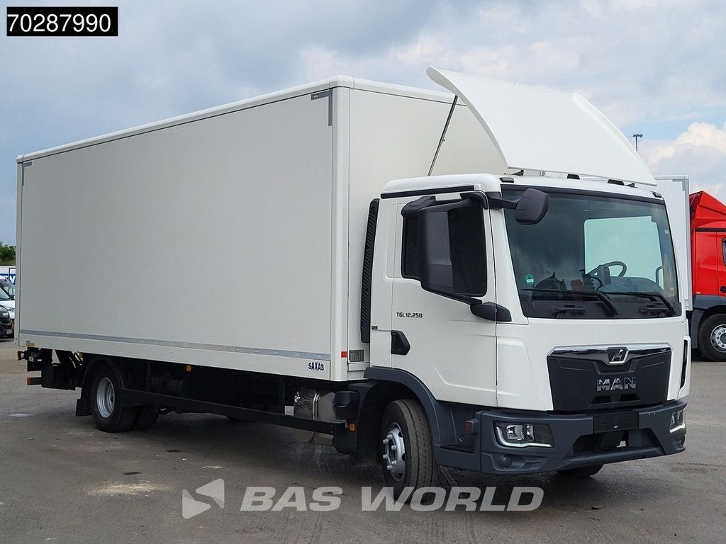 MAN TGL 12.250 4X2 12tonner 1500kg Ladebordwand Automatic Euro 6