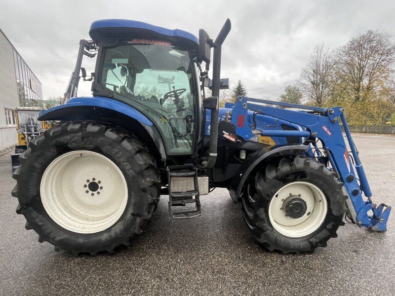 New Holland TS135A