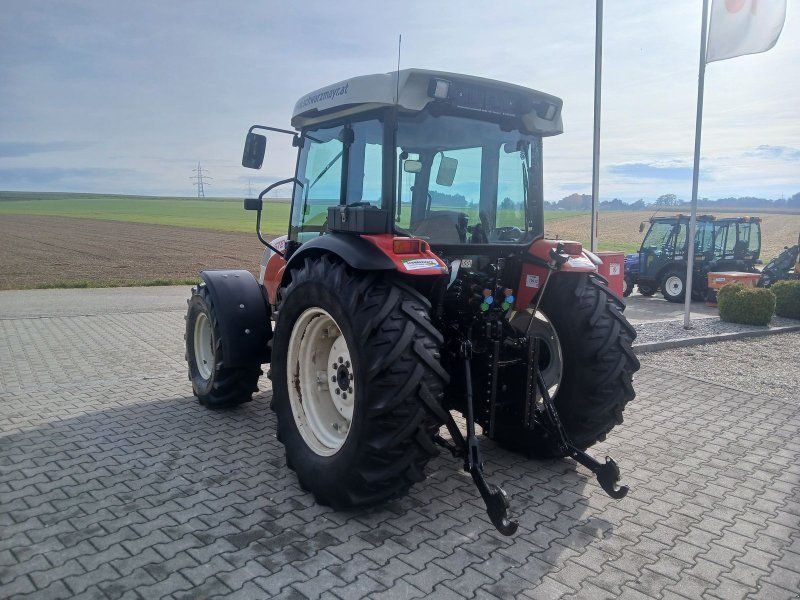 Steyr Kompakt 4075 Komfort 1