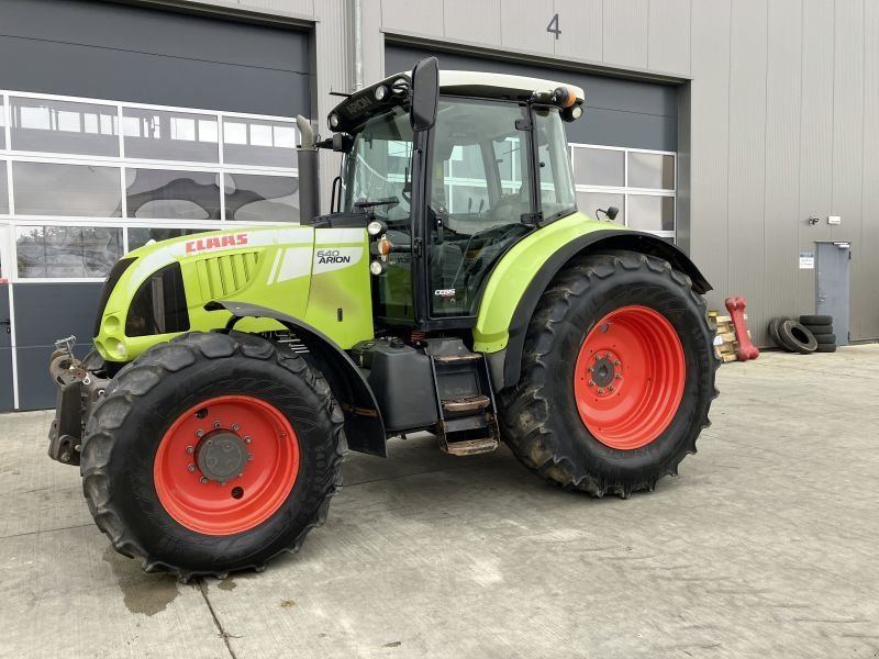 Claas ARION 640 CEBIS