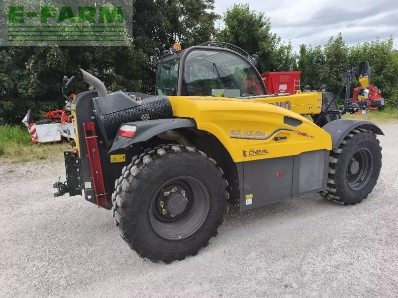 New Holland th 7.42 elite