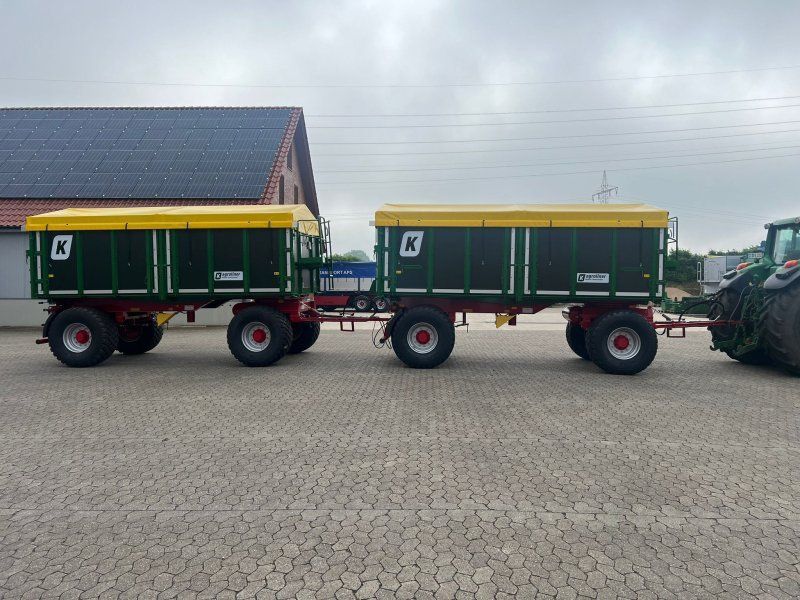 Kröger 18to 560er bereift 3 Schieber mit Kunststoffbordwand Interne Nr.