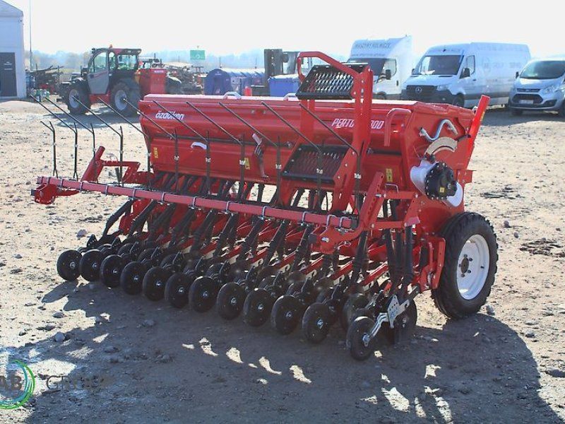 Mechaniczny siewnik zbożowy zaczepiany Pertum-S300 jednotalerzow