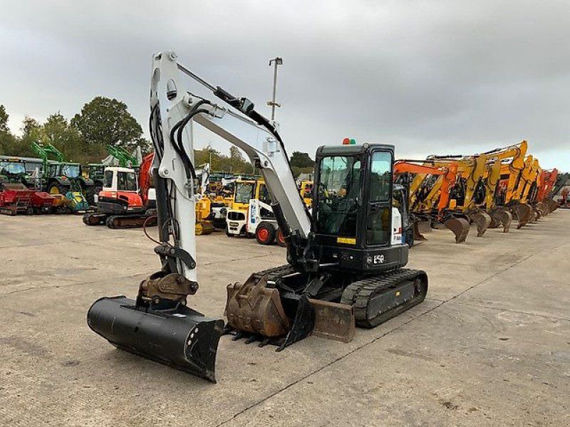 Bobcat E50