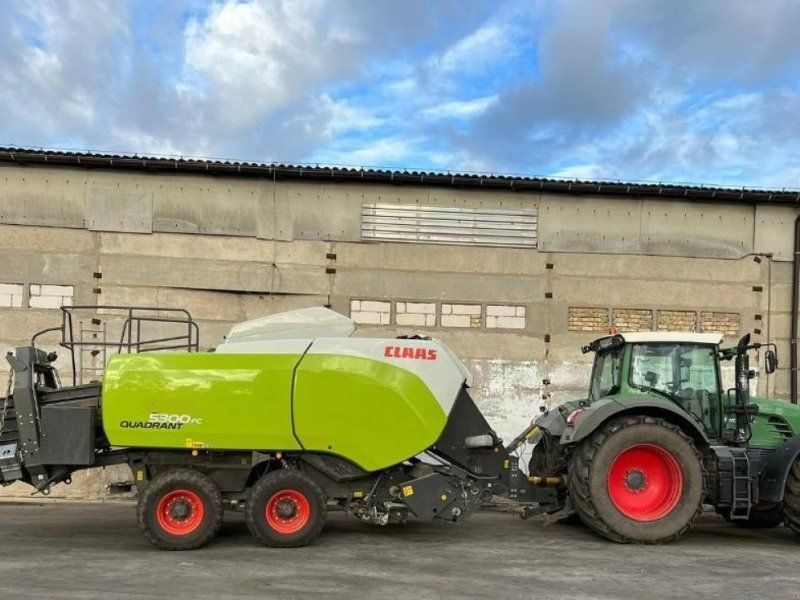 Claas Quadrant 5300 FC