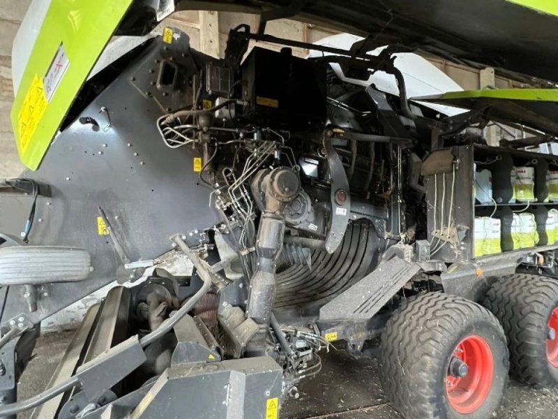 Claas Quadrant 5300 FC