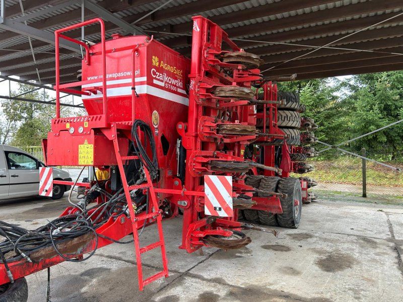 Czajkowski ST 600 + Tempo TPV 12