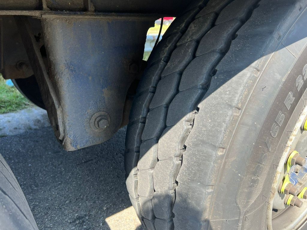 Gray and Adams Meat Hook Thermo King SLXE 400