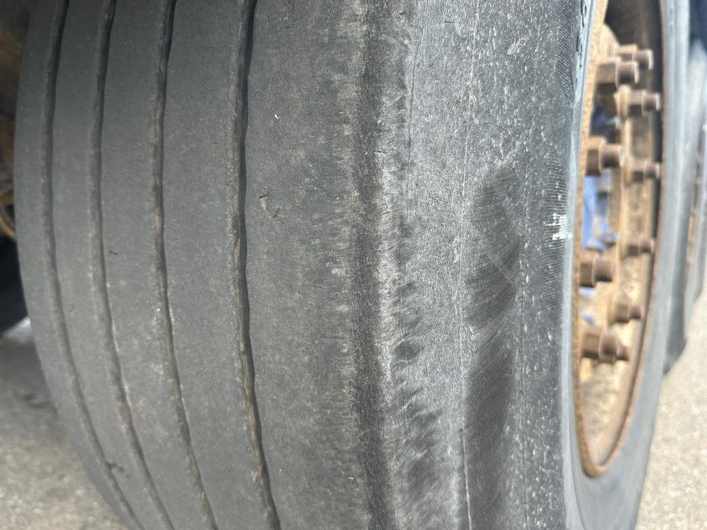 Gray and Adams Meat Hook Thermo King SLXE 400