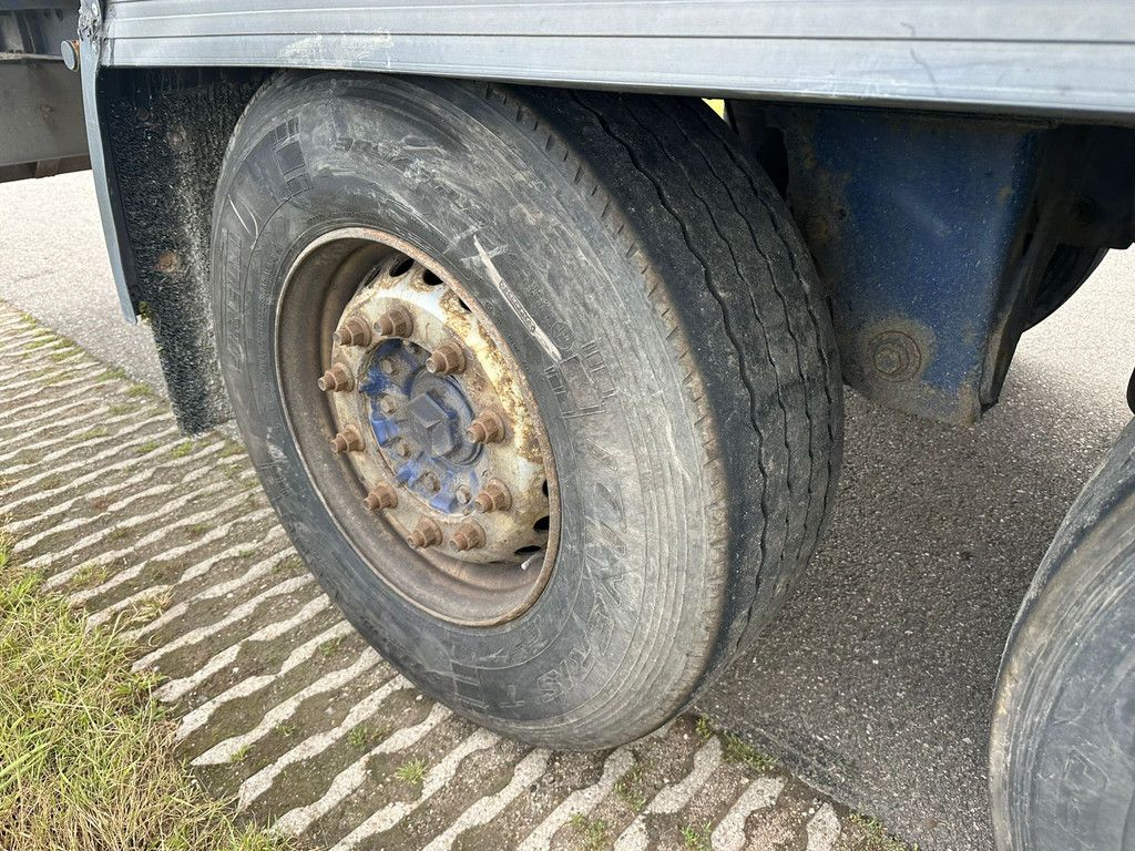 Gray and Adams Meat Hook Thermo King SLXE 400