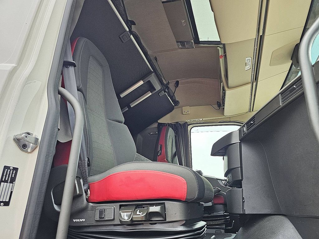 VOLVO FH 460 6x2 hyvalift 291tkm