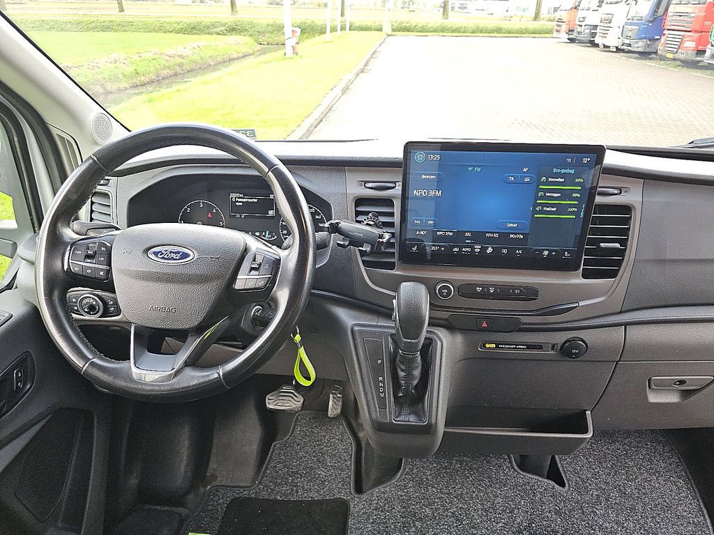 FORD TRANSIT 2.0 bakwagen laadklep !