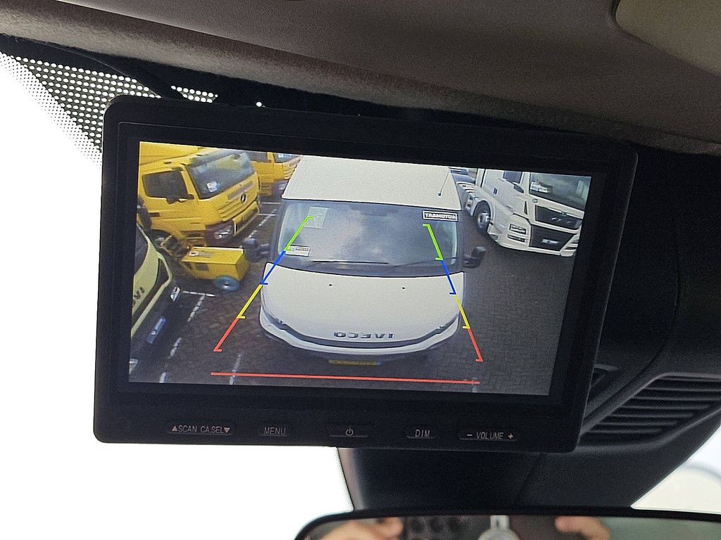 FORD TRANSIT 2.0 bakwagen laadklep !