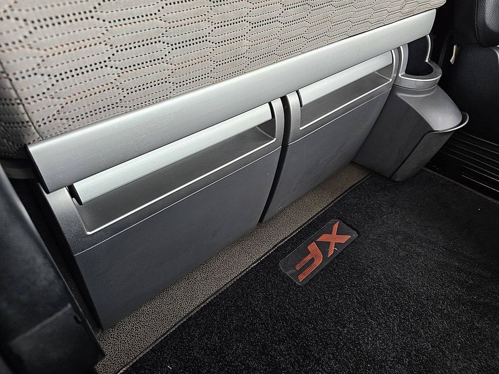 DAF XF 530 fan carrier lift