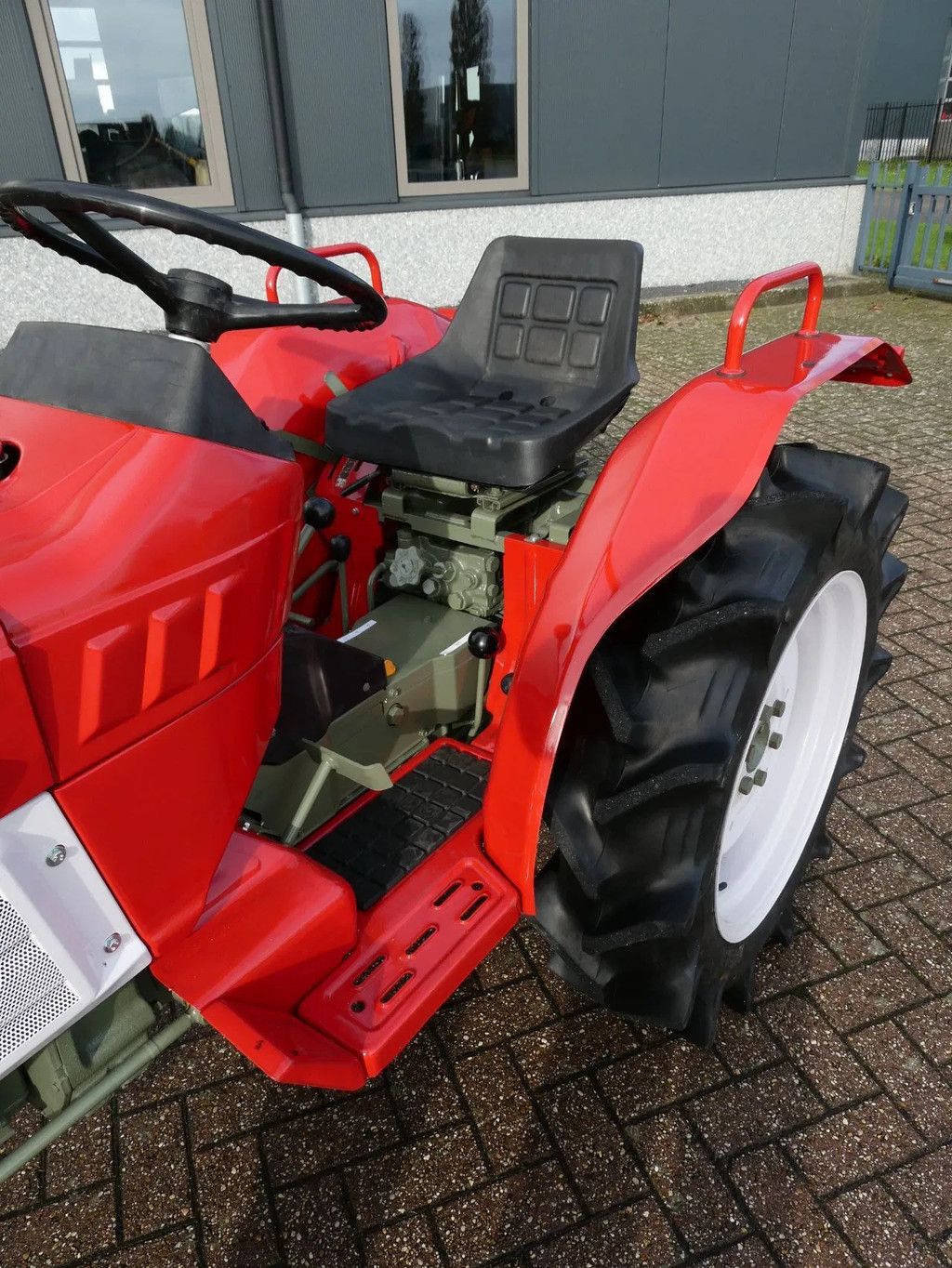 Yanmar YM1702 4wd / 0527 Draaiuren / Miditrekker