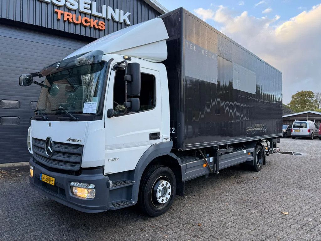 Mercedes-Benz Atego 1318 4X2 BDF Koffer Standairco 2.000KG LBW APK 07-2026
