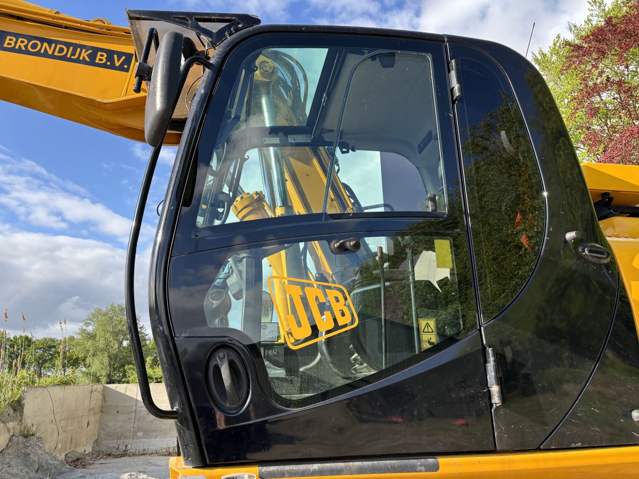 JCB mobielekraan met 3 delige giek, overdruk, draaikantelstuk