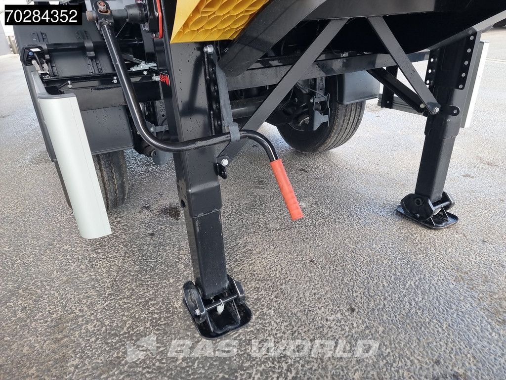 Carnehl CHKS/HH 3 Achsen UNUSED ISO Hardox Asphalt Liftachse 27m3