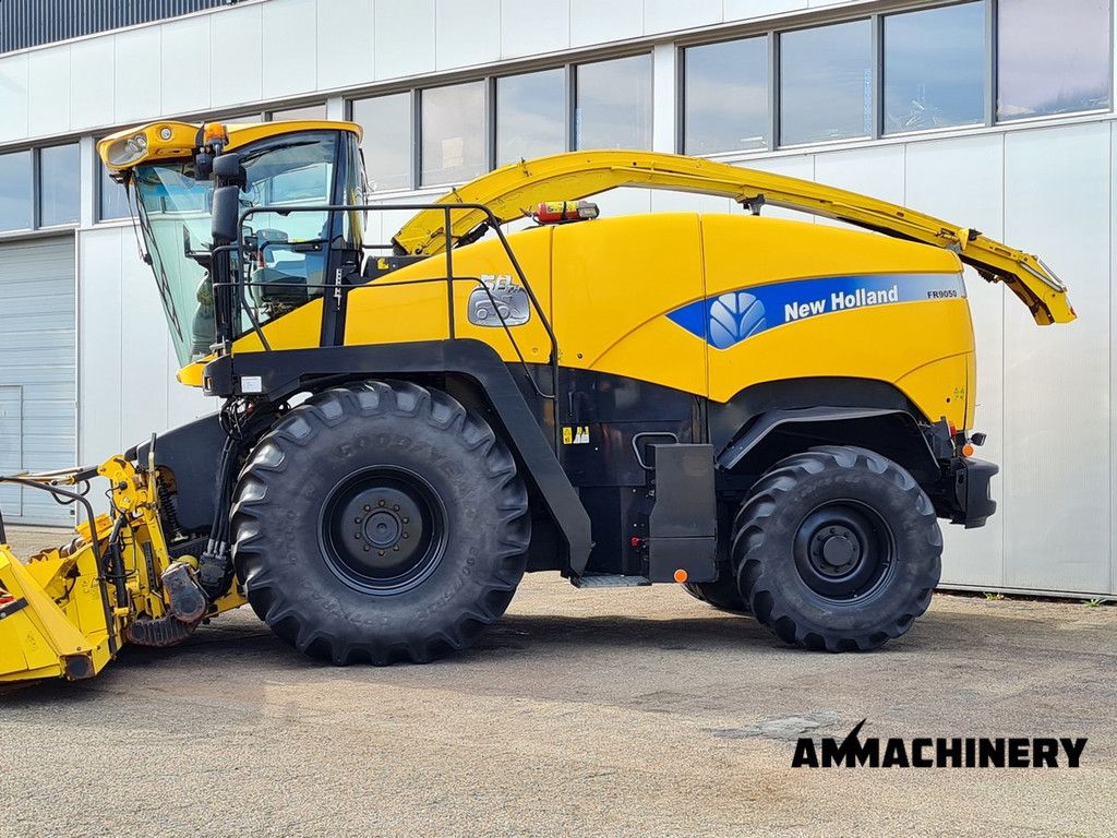 New Holland FR9050