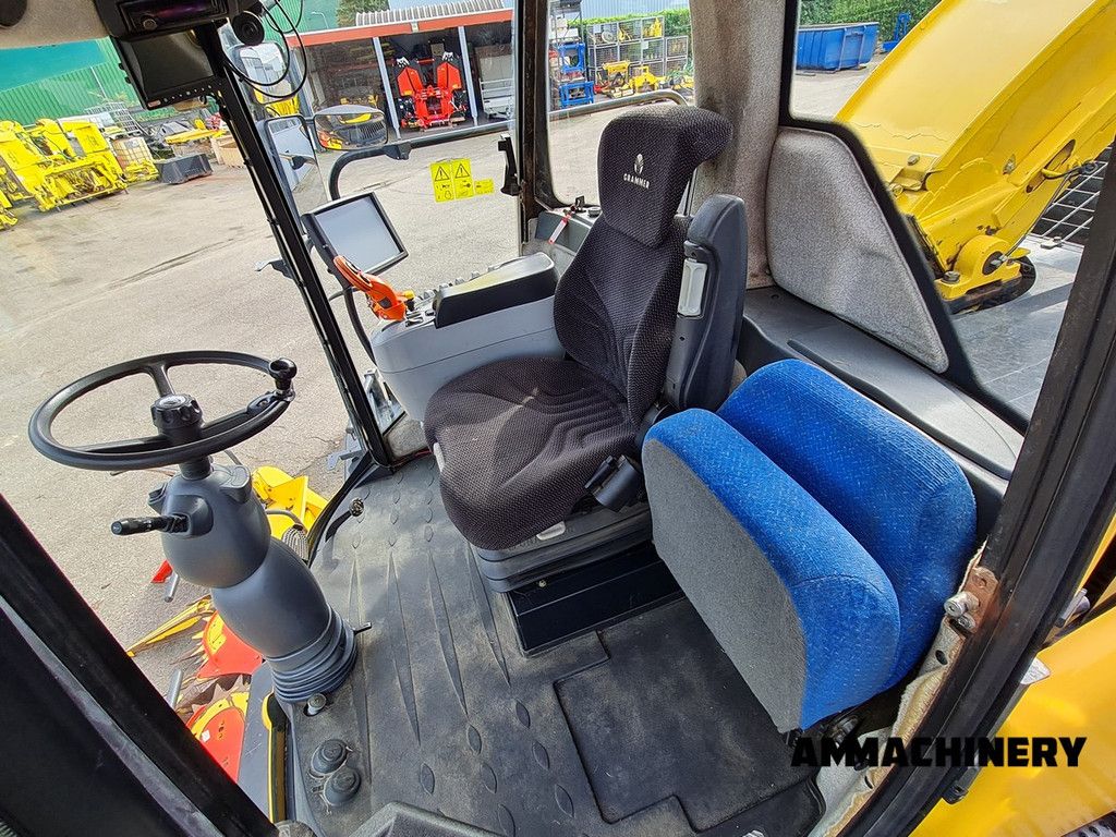 New Holland FR9050