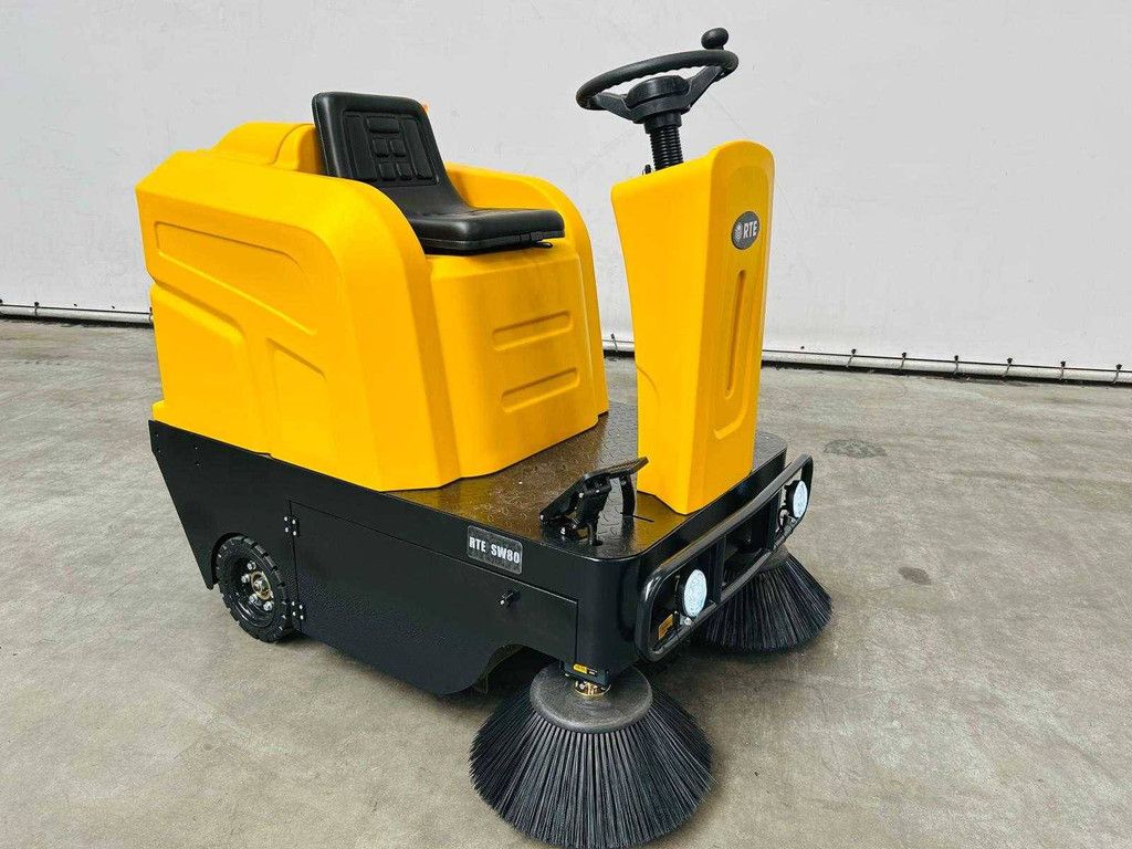 Kehrmaschine RTE SW80 Elektro 230V 2025 Neu