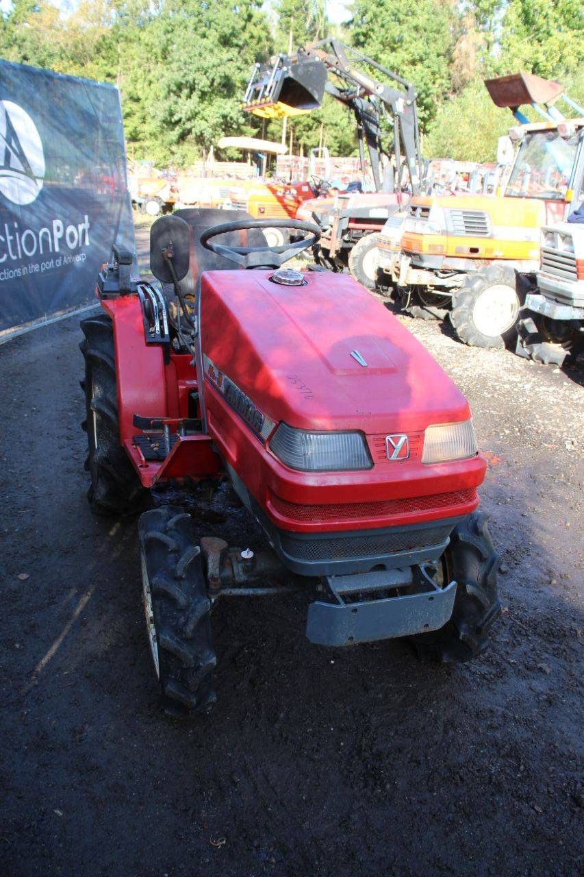 Minitraktor Yanmar KE-3 Diesel 13 PS